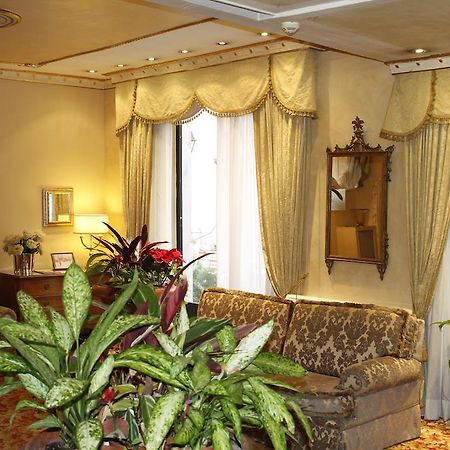 Hotel Sistina Rzym Zewnętrze zdjęcie