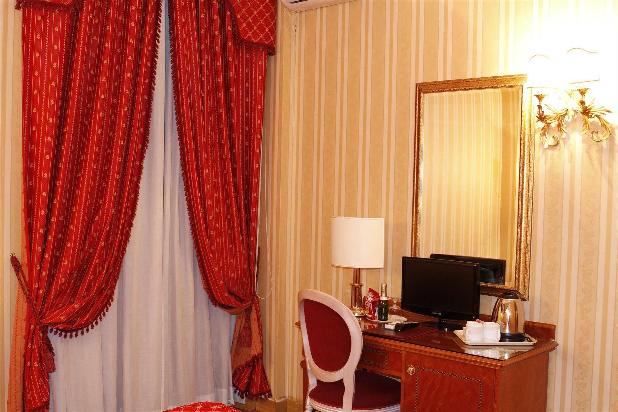 Hotel Sistina Rzym Zewnętrze zdjęcie